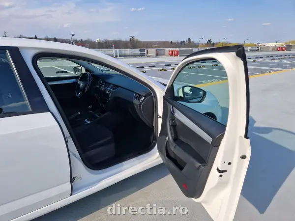 Poza anunț 24