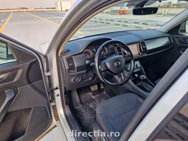 Poza anunț 17