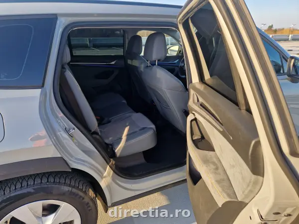 Poza anunț 24