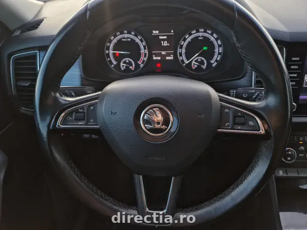 Poza anunț 11