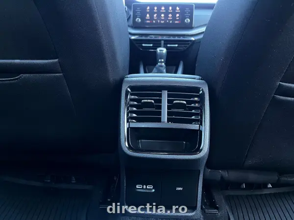 Poza anunț 16