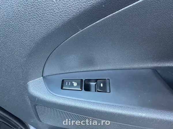 Poza anunț 13