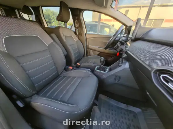 Poza anunț 19