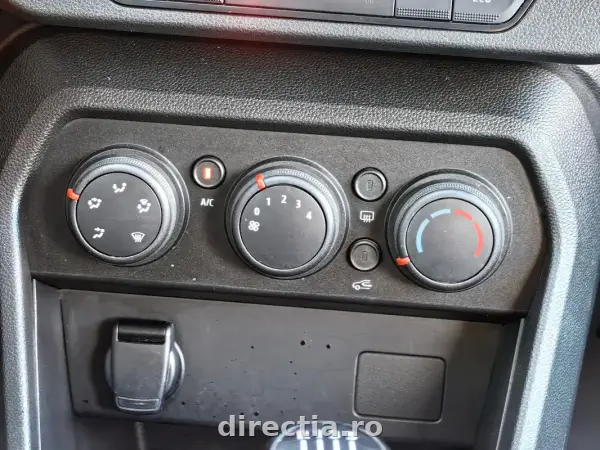 Poza anunț 14