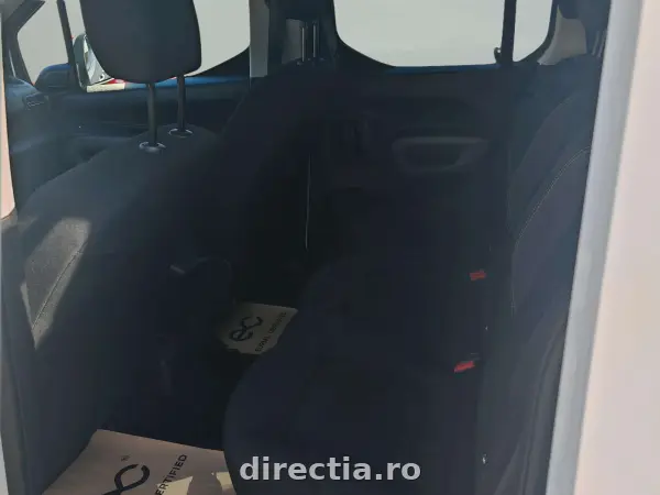 Poza anunț 12