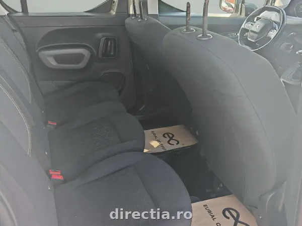Poza anunț 13