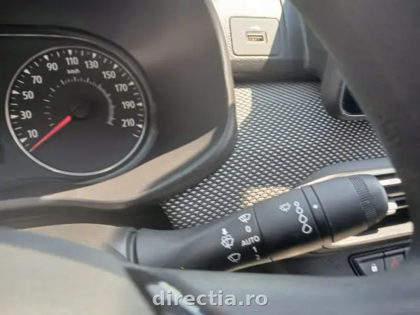 Poza anunț 11