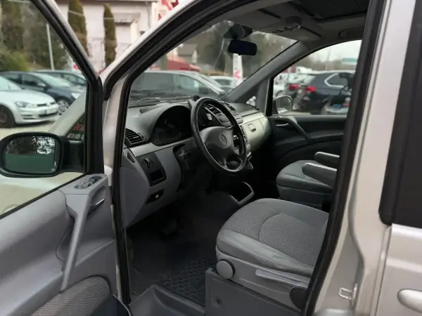 Poza anunț 12