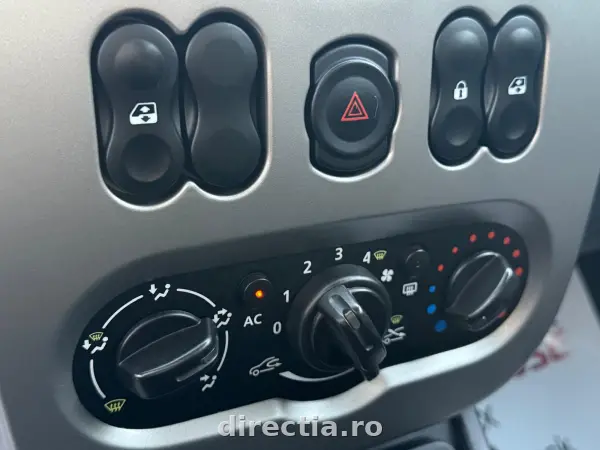 Poza anunț 18