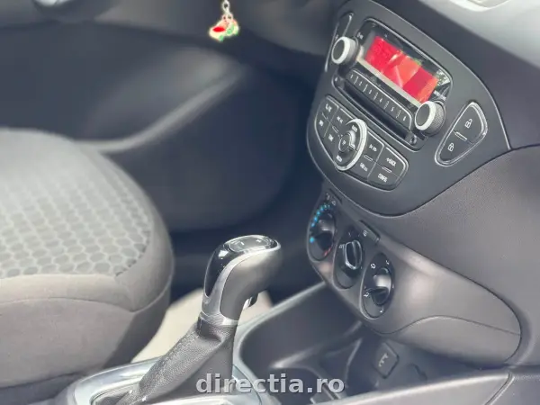 Poza anunț 36