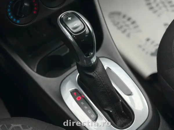 Poza anunț 32