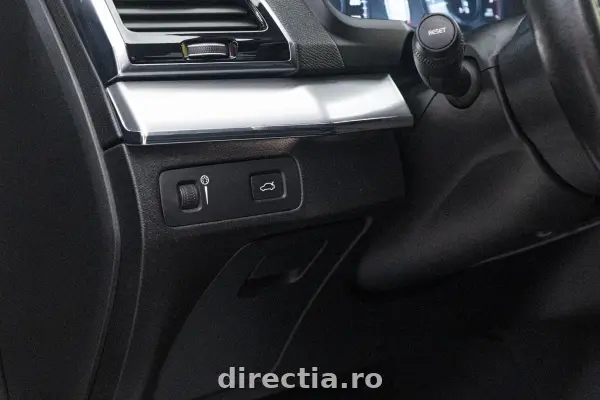 Poza anunț 26