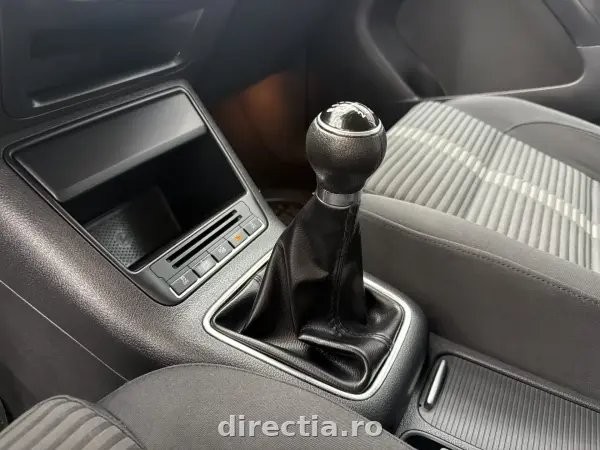 Poza anunț 18