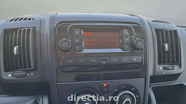 Poza anunț 12