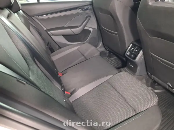 Poza anunț 14