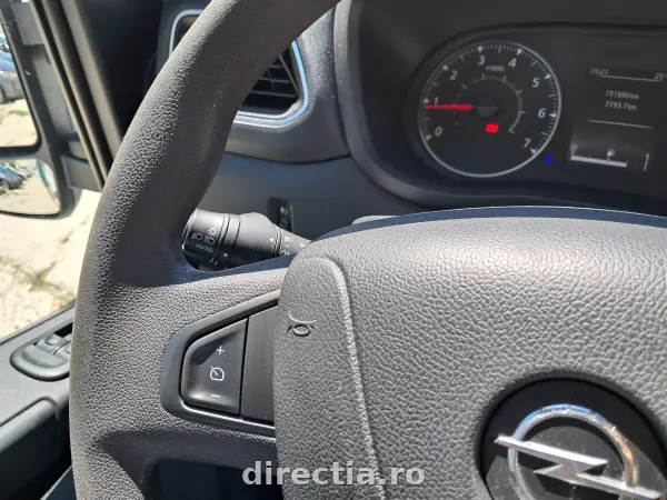 Poza anunț 12