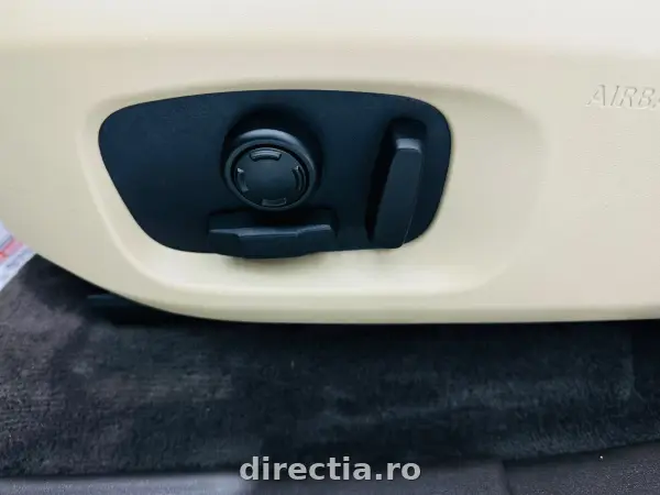 Poza anunț 12