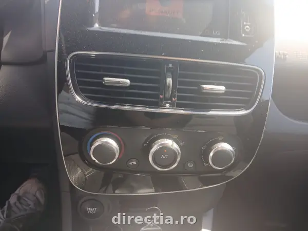 Poza anunț 14