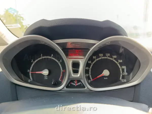 Poza anunț 13