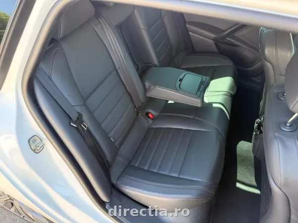 Poza anunț 12