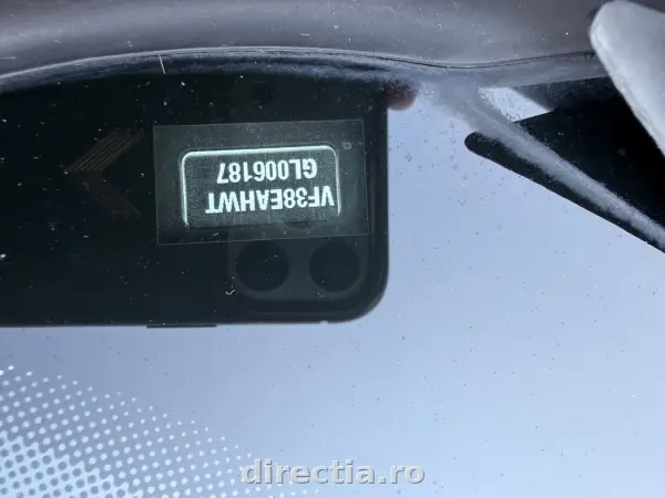 Poza anunț 32