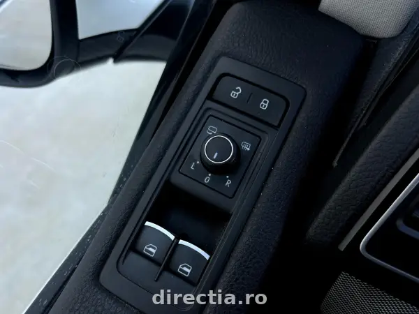 Poza anunț 24