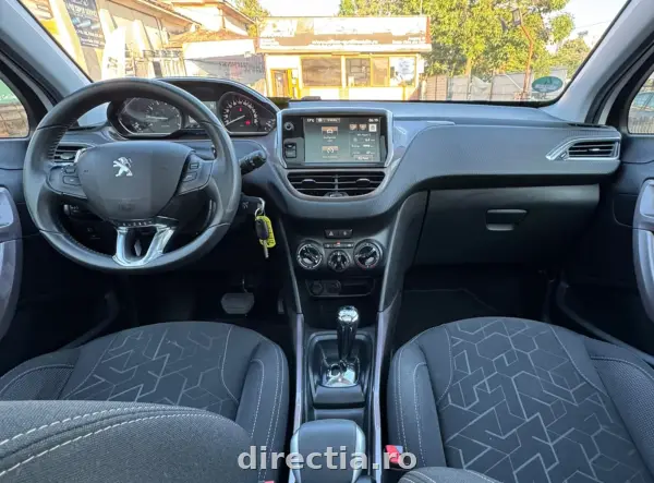 Poza anunț 12