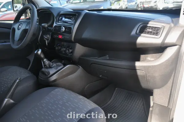 Poza anunț 13