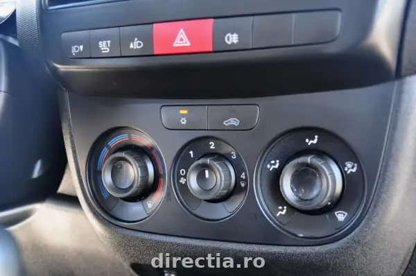 Poza anunț 18