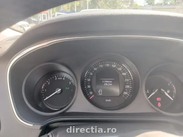 Poza anunț 12