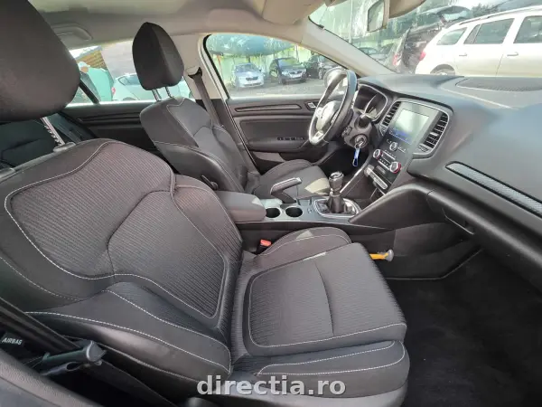 Poza anunț 10