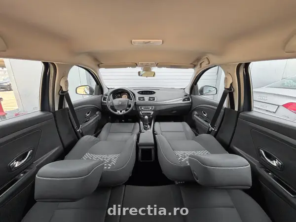 Poza anunț 12