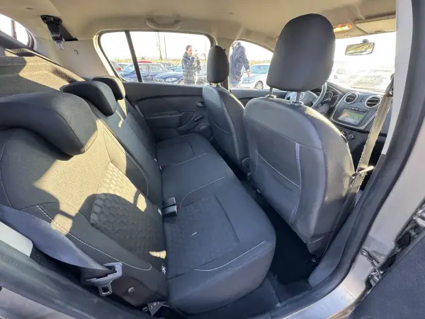 Poza anunț 19