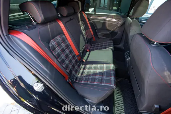 Poza anunț 35