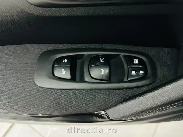 Poza anunț 11