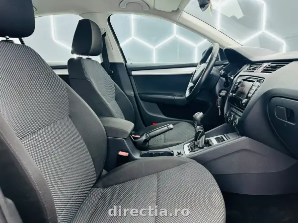 Poza anunț 16