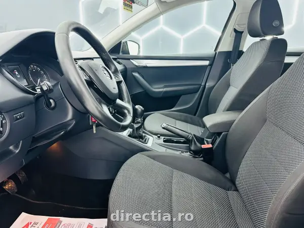 Poza anunț 14