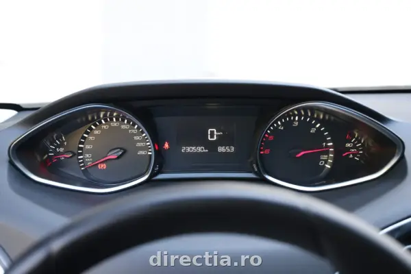 Poza anunț 14