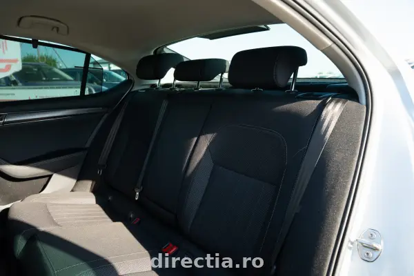 Poza anunț 15