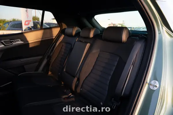 Poza anunț 26