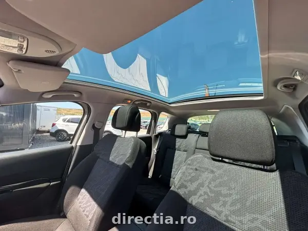 Poza anunț 32