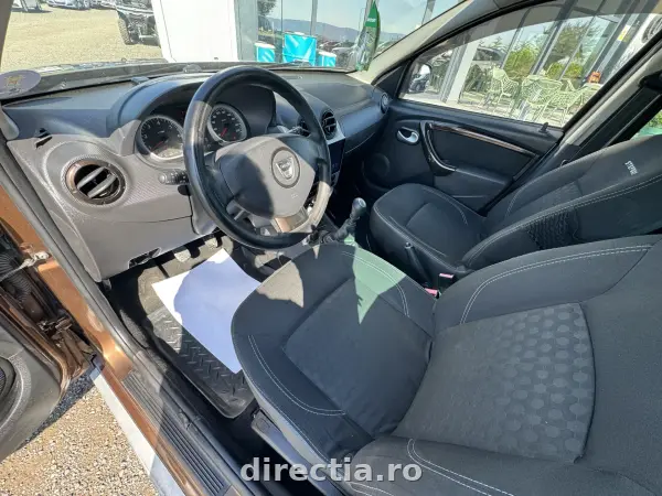 Poza anunț 13