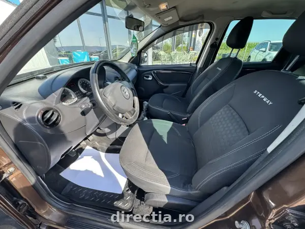 Poza anunț 12