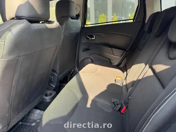 Poza anunț 12