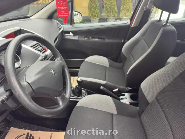 Poza anunț 12