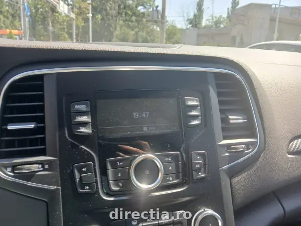 Poza anunț 13
