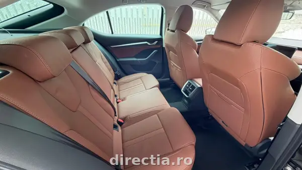 Poza anunț 11