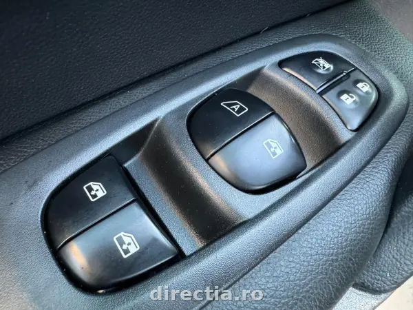 Poza anunț 33