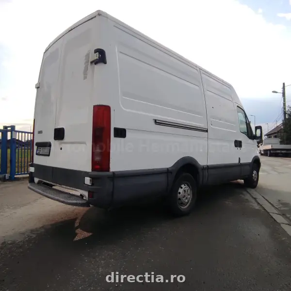 Poza anunț 8