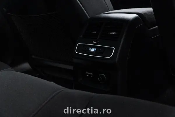 Poza anunț 17